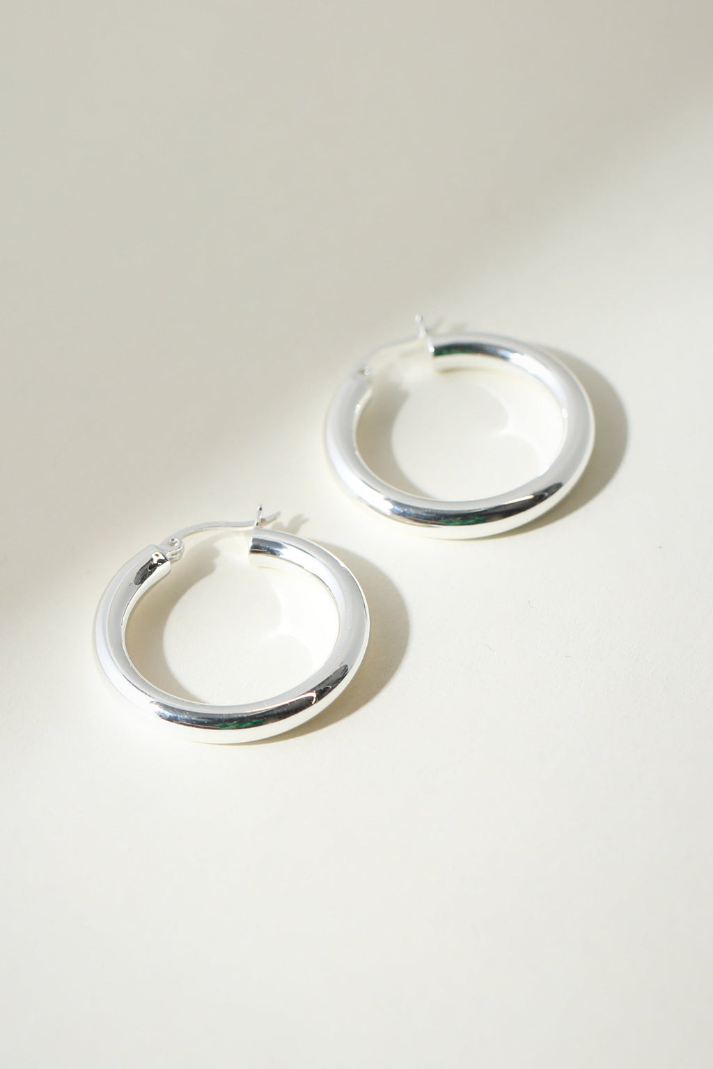 The Large Ravello Hoops