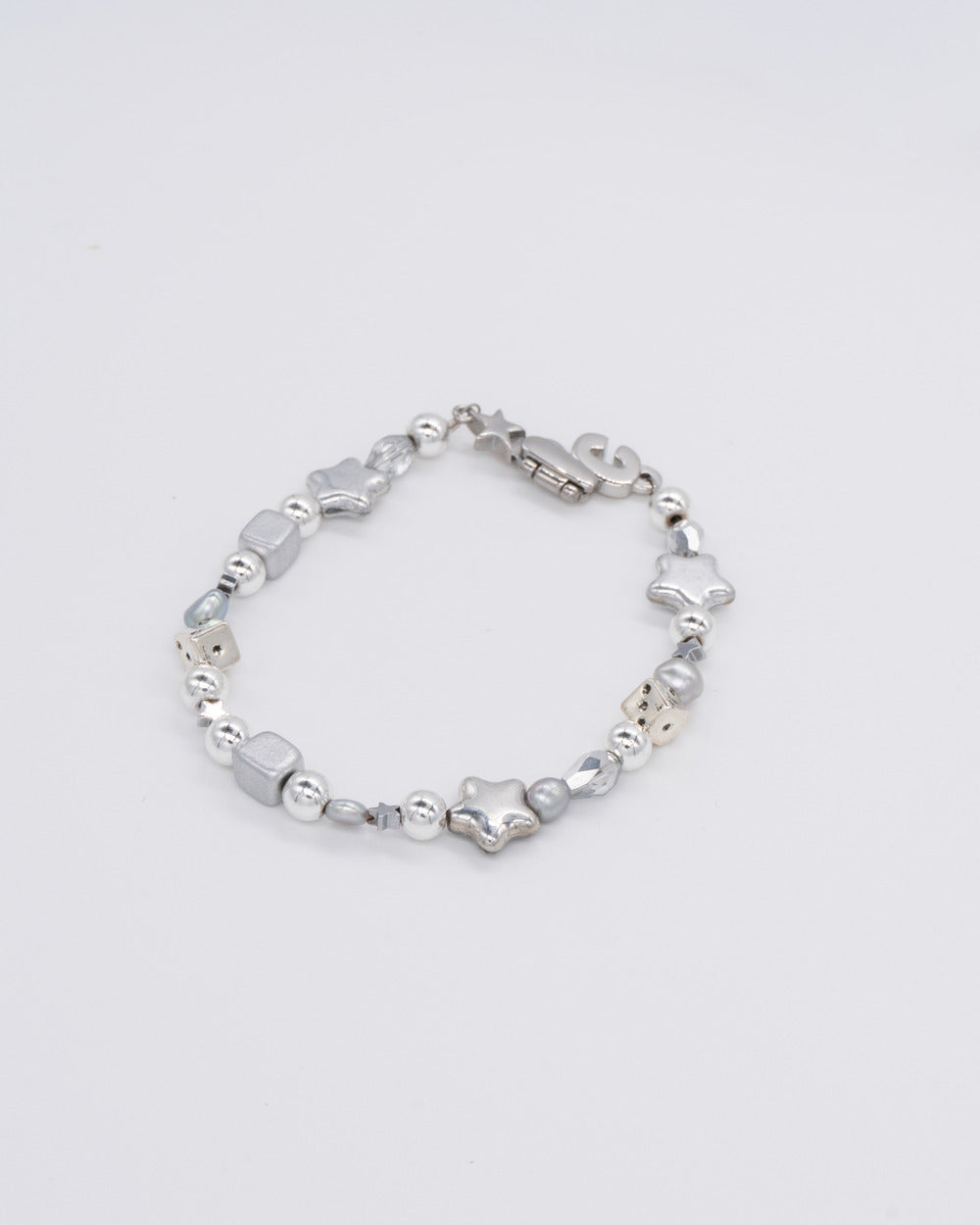 the hua bracelet