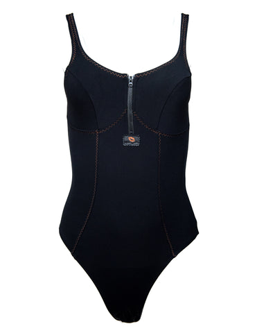 The Perfect One Piece: HOLD ME - Black